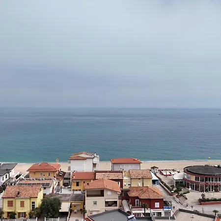 M379 - Marcelli, Trilocale Ristrutturato Con Terrazzo Vista Mare