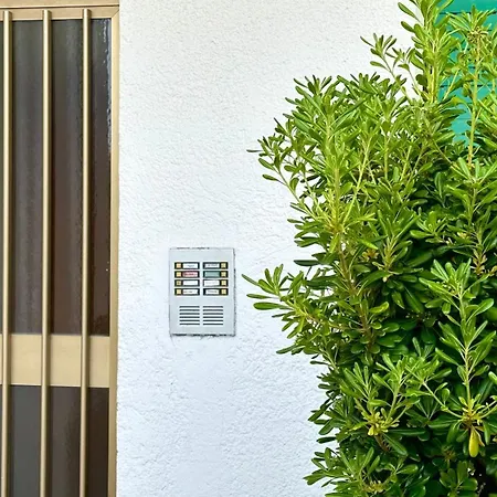 M379 - Marcelli, Trilocale Ristrutturato Con Terrazzo Vista Mare Apartment Marcelli