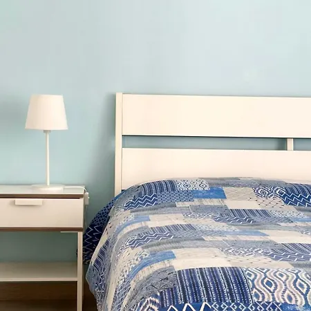 M379 - Marcelli, Trilocale Ristrutturato Con Terrazzo Vista Mare Marcelli